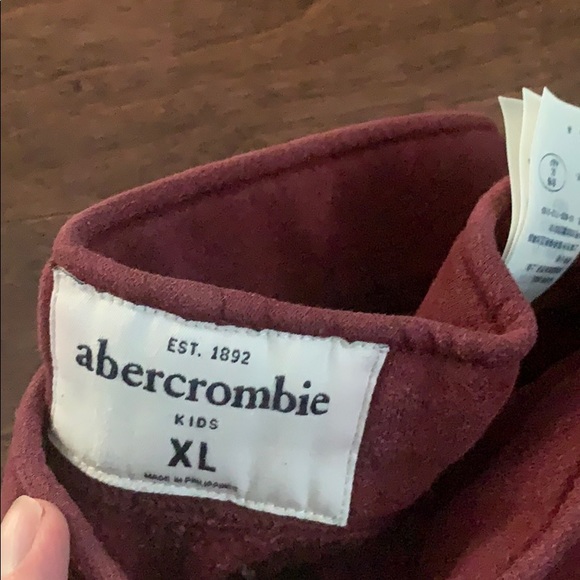 Abercrombie Kids Sweat Pants - Picture 2 of 2